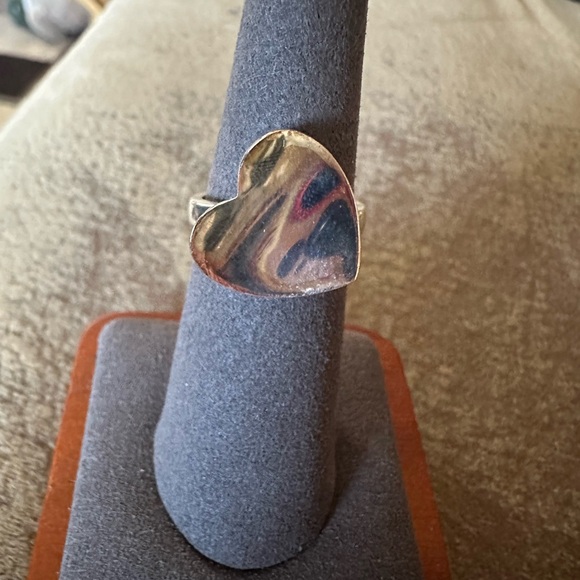 Source Unknown Gold Rings Collection - Picture 4 of 6